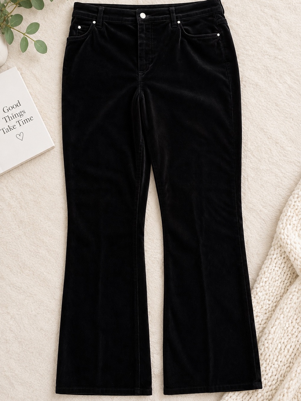 Jones New York Women’s Size 16 Black Velvet Stretch Straight Leg Pants